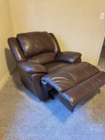 ***LEATHER SOFA AND RECLINER SET***