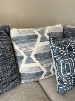 Couch - White/Ivory Fabric Sofa - Like New