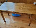 Amish made oak coffee and sofa table