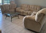 Sofa/Recliner/Chair