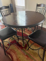 Sofa,Dining table
