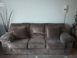 Super Comfy Sofa with 2 Pillows in Exceptional Condition