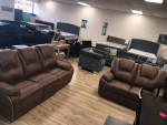 Brown leather sofa & loveseat