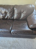 BEAUTIFUL LEATHER SOFA