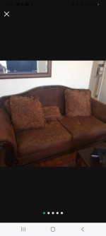Sofa set and coffee table