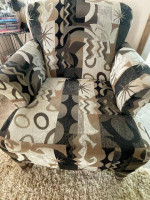 SOFA & ACCENT CHAIR