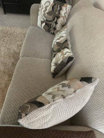 SOFA & ACCENT CHAIR