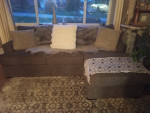 Couch sofa VERY PRETTY & COMFY + CLEAN