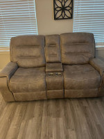 Reclining sofa with 2 recliner chairs