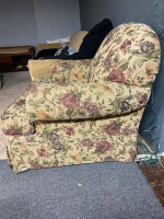 Living Room Sofa Chair - will bring to you!