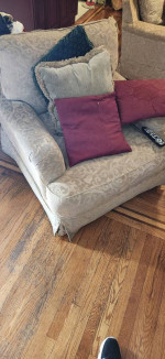 Old school sofa set