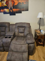 Recliner sofa and reclining love seat