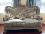 Classic Sofa Set