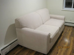 SLEEP SOFA QUEEN SIZE EXCELLENT COND