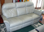 LEATHER COUCH SOFA POWER RECLINING OBO