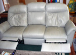 LEATHER COUCH SOFA POWER RECLINING OBO