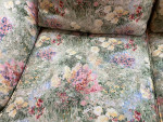 Traditional Floral Sofa 88 X 32