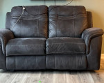 Sofa/Loveseat