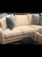 Besutiful sleeper sofa
