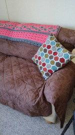 SOFA..78X37 DEEP X 30.5 HIGH