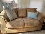 Sofa / couch and loveseat set
