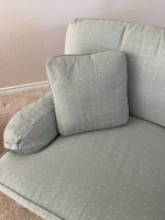 Gorgeous Sofa / Couch