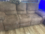 Reclining sofa