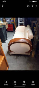 very Nice Italian Leather sofa fold down Armrest adjustable headrests