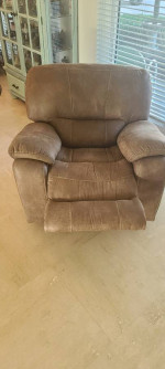 Recliner sofa and chair