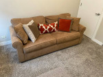 Queen Pull-Out Couch (Sleeper Sofa)