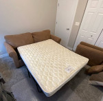 Queen Pull-Out Couch (Sleeper Sofa)