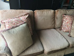 Drexel Heritage Sofa/ pillows