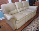LAZY BOY, LEATHER, ELECTRIC RECLINING, WALL HUGGER SOFA