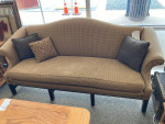 Dunroven House Sofa (#879)