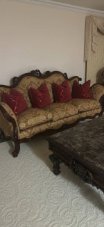 Sofa’s + sofa chairs + tables