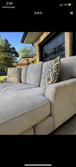 Jonathan Louis Sectional Sofa
