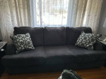 Sofa - in excellent conditiin