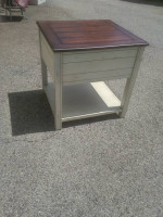 1 drawer side table or nightstand or sofa table (not old)