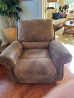 Sofa Sleeper and Recliner (Comfy!)