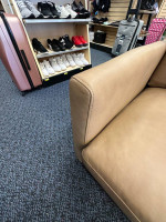brand new floor model Flexsteel genuine leather 89” sofa