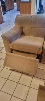 Sofa Couch with pull out bed