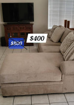 Sofa w/ chaise