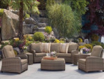 Beautiful Patio 7 PC wicker sofa set like new condition