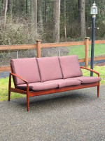 Mid century modern danish Teak Kai Kristiansen "Paper Knife" Sofa Model 121 Magn