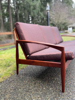 Mid century modern danish Teak Kai Kristiansen "Paper Knife" Sofa Model 121 Magn
