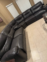 Recliner sectional sofa