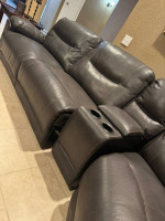 Recliner sectional sofa