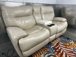 BEIGE ELECTRIC RECLINER SOFA W/ FREE DELIVERY
