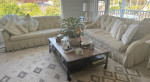 2 beautiful Couches-Sofa