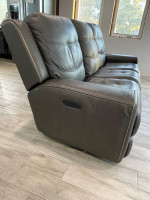 Flexsteel Wicklow Power Reclining Sofa/Couch